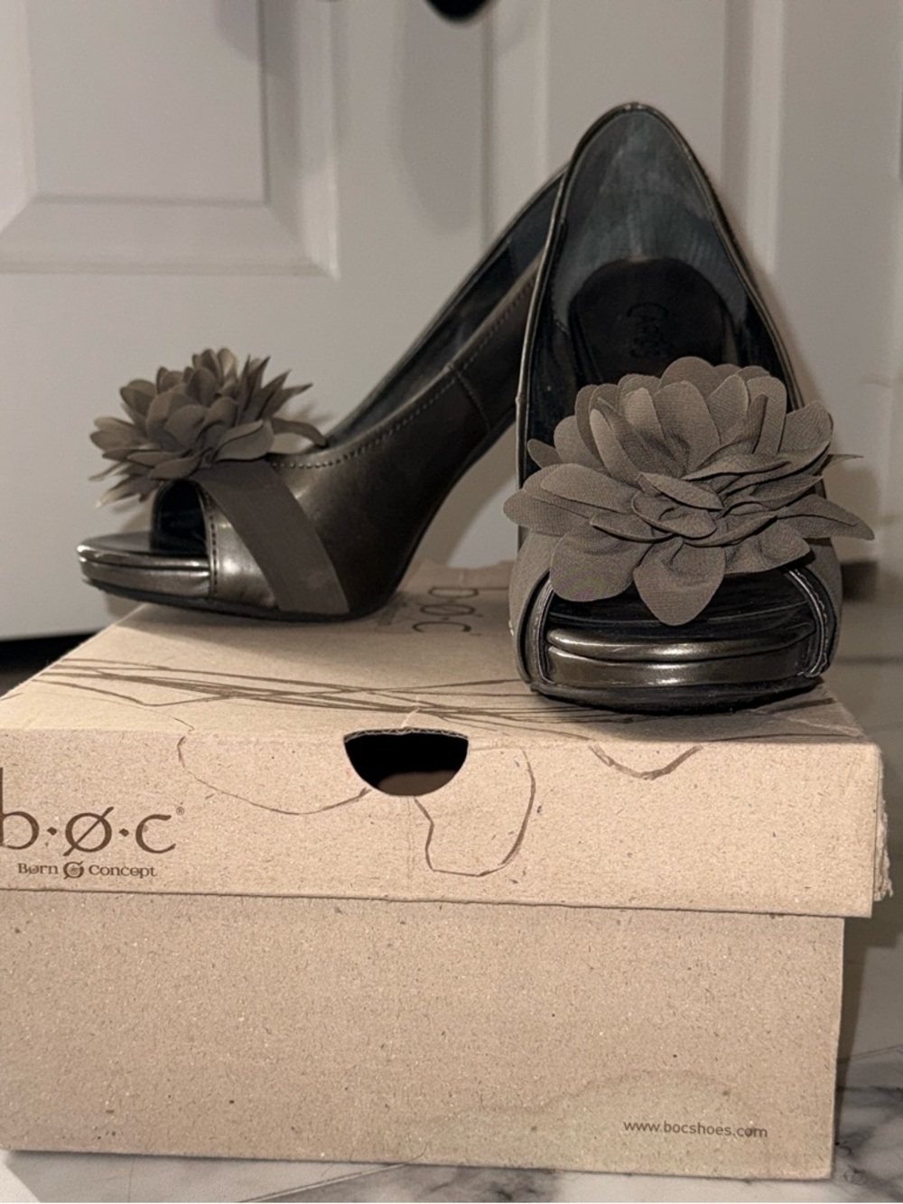 Carlos Santana Women's Taupe Floral Peep-Toe Heels with Flower Applique